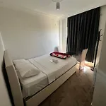 Airport Confort Aparthotel