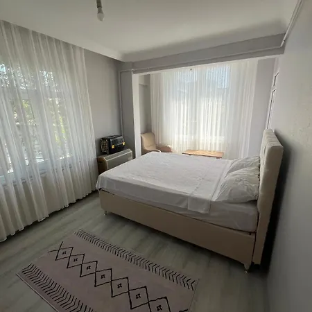 Airport Confort Aparthotel *